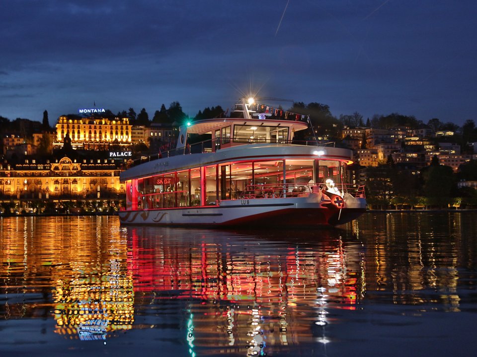 Design Aussenseite und Innenraums MS Switzerland